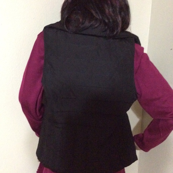Kenneth Cole reaction vest - Picture 3 of 4